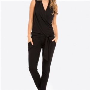 Envie De Francie Maternity jumpsuit
TRISHA TANK